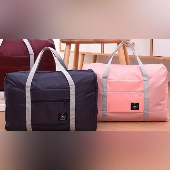 Super Capacity Waterproof Nylon Travel Bag - Lightweight & Foldable.  New - Picture 1 of 9
